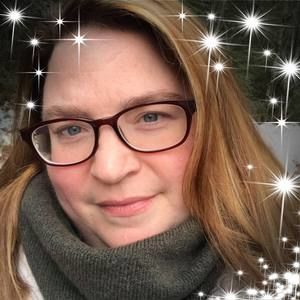 Meet your Posher, Crystal